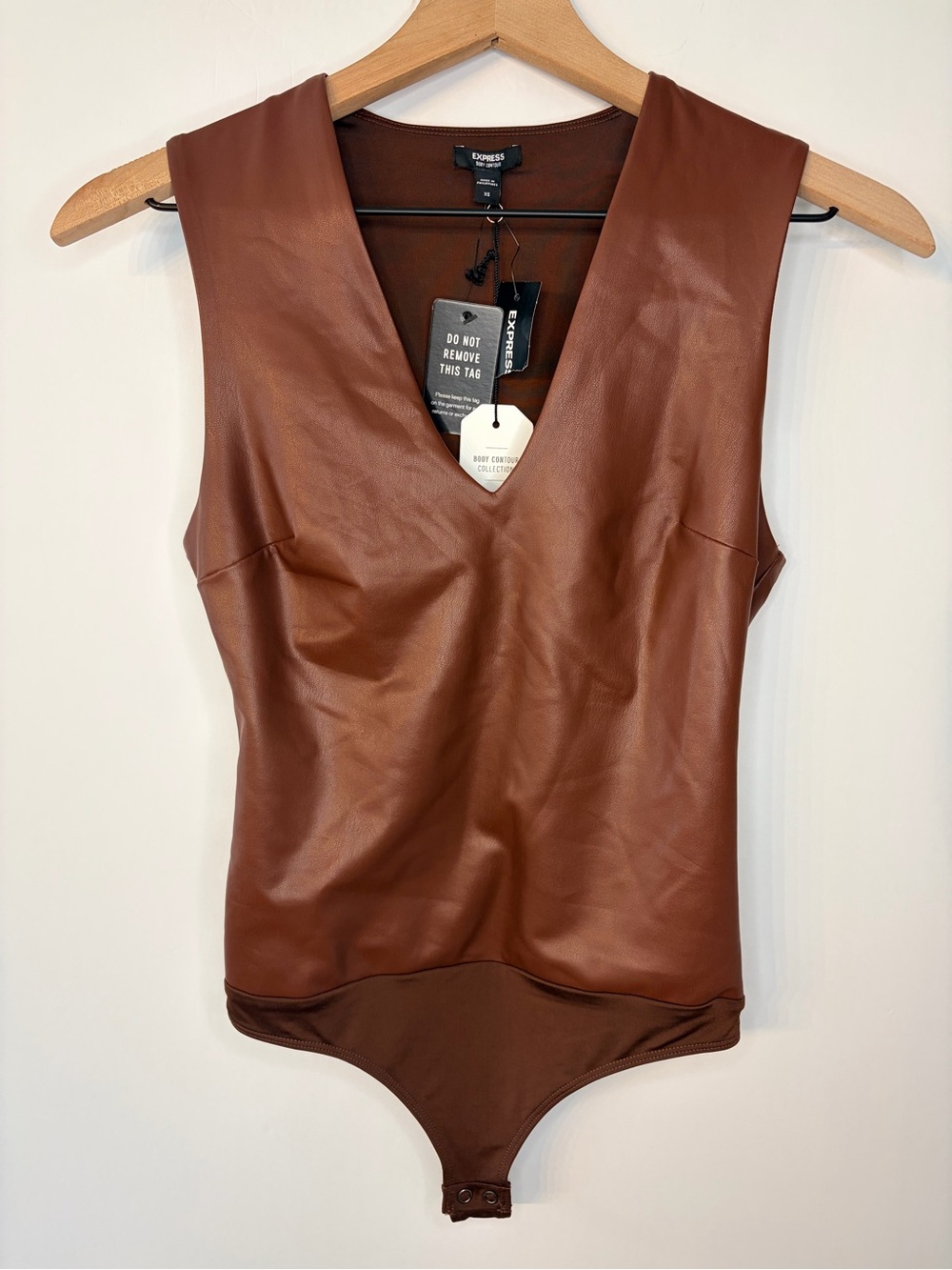 Express Women’s Body Contour Brown Faux Leather V Neck Bodysuit, Size XS